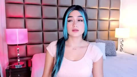    online show from February 18, 2025, 9:20 pm