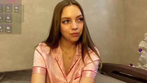annyislovely online show from January 23, 2025, 5:45 am