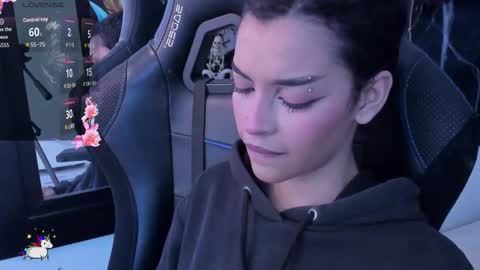 Snapshot of annykitty_ chatting on October 23, 2025, 4:45 am Anny Kitty online show from October 23, 2025, 4:45 am