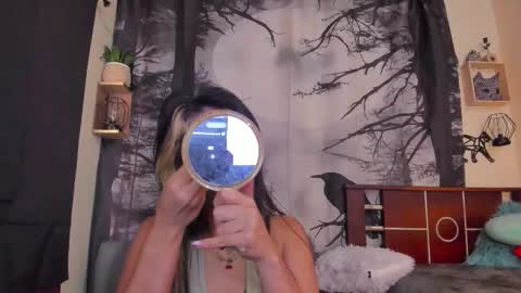 Annyluna online show from January 10, 2026, 8:21 pm