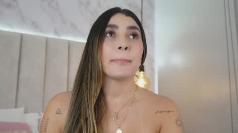 Snapshot of annyy_rosse chatting on February 1, 2026, 5:00 pm ANNYY online show from February 1, 2026, 5:00 pm