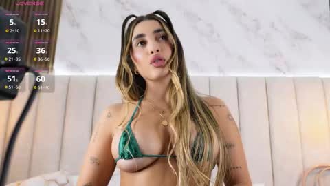 Snapshot of annyy_rosse chatting on March 22, 2026, 5:33 am ANNYY online show from March 22, 2026, 5:33 am