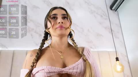 Snapshot of annyy_rosse chatting on March 27, 2026, 6:08 am ANNYY online show from March 27, 2026, 6:08 am