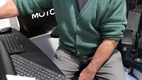 Snapshot of anonycock7 chatting on October 11, 2025, 3:43 pm D online show from October 11, 2025, 3:43 pm