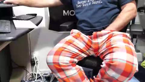 Snapshot of anonycock7 chatting on October 31, 2025, 1:45 pm D online show from October 31, 2025, 1:45 pm