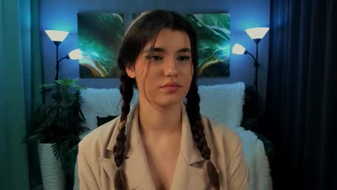 Snapshot of anoradark chatting on September 14, 2025, 6:18 pm Anora online show from September 14, 2025, 6:18 pm