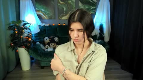 Snapshot of anoradark chatting on October 10, 2025, 6:40 pm Anora online show from October 10, 2025, 6:40 pm