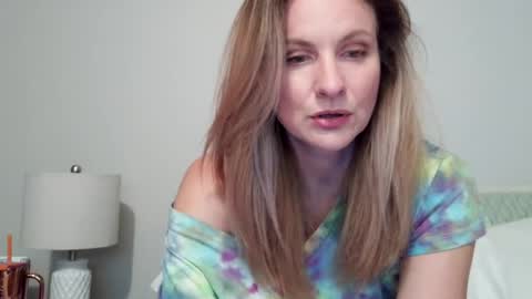 Snapshot of ansleypage chatting on July 13, 2026, 1:19 am heyitsansley online show from July 13, 2026, 1:19 am