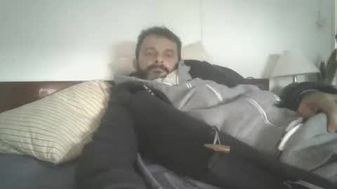 Snapshot of ansreramso chatting on February 10, 2025, 8:42 am Lower chakra online show from February 10, 2025, 8:42 am