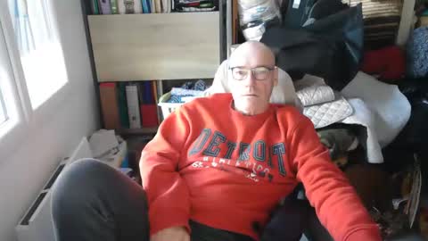 antares590 online show from November 27, 2025, 1:13 pm