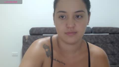 Anthonela Queen online show from February 5, 2026, 2:27 am