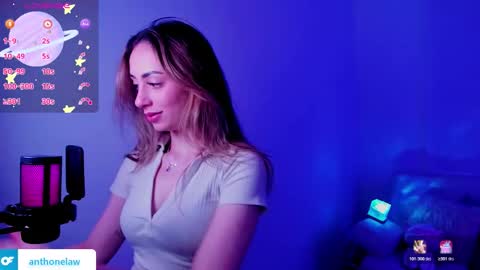 Anthonela online show from November 27, 2025, 1:40 am