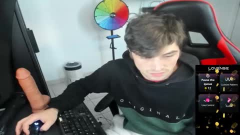 Snapshot of anthonyloveseks chatting on September 30, 2025, 10:42 am Anthony online show from September 30, 2025, 10:42 am