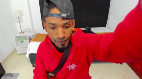       online show from January 25, 2025, 8:10 pm