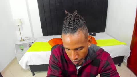 Snapshot of anthoy_wayans chatting on February 1, 2025, 8:05 pm online show from February 1, 2025, 8:05 pm