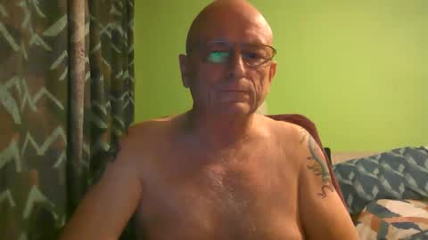 Snapshot of antmatt2025 chatting on February 10, 2026, 6:45 pm antmatt2025 online show from February 10, 2026, 6:45 pm