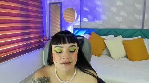 Snapshot of antonela_vargas chatting on November 29, 2025, 12:08 pm Anto online show from November 29, 2025, 12:08 pm