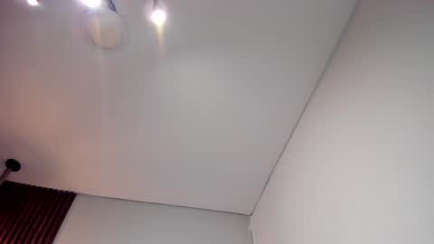 Snapshot of antonella__rouse chatting on January 21, 2025, 12:15 am Antonella online show from January 21, 2025, 12:15 am