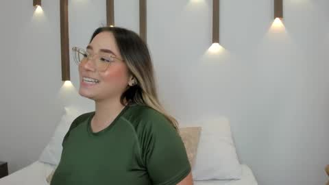 Snapshot of antonella_cutie_ chatting on January 31, 2025, 3:11 pm A N T O N E L L A online show from January 31, 2025, 3:11 pm