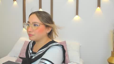 Snapshot of antonella_cutie_ chatting on February 13, 2025, 6:05 pm A N T O N E L L A online show from February 13, 2025, 6:05 pm