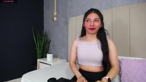 Snapshot of antonella_foxxxx chatting on March 7, 2025, 4:57 am antonella_foxxxx online show from March 7, 2025, 4:57 am