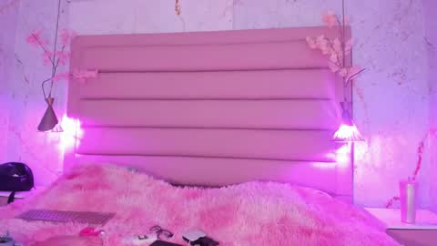 Snapshot of antonella_rossi24 chatting on November 8, 2025, 2:17 pm Antonella Rossi online show from November 8, 2025, 2:17 pm