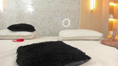 Anto online show from October 8, 2025, 8:39 pm