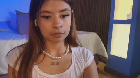 Antonella online show from June 10, 2026, 3:29 am