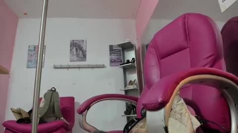 ANTONELLA online show from November 26, 2025, 11:44 am