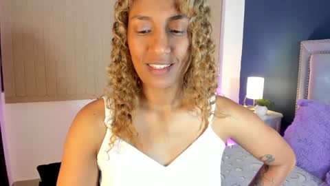 Snapshot of antonellaparker chatting on December 28, 2024, 5:46 pm Sarah online show from December 28, 2024, 5:46 pm