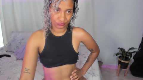 Snapshot of antonellaparker chatting on October 25, 2025, 5:19 pm Sarah online show from October 25, 2025, 5:19 pm