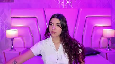   online show from October 28, 2025, 4:27 am