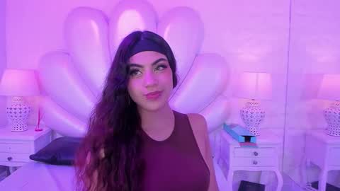   online show from October 29, 2025, 3:31 am