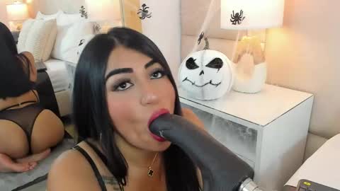 Snapshot of antoniaross chatting on October 20, 2025, 12:38 pm Antonia online show from October 20, 2025, 12:38 pm