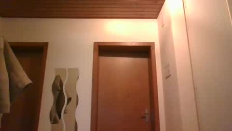 Insta antonio1234820 online show from October 25, 2025, 11:32 pm