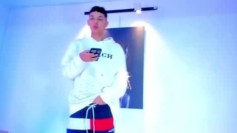 Snapshot of antoniomancinin chatting on October 28, 2025, 6:50 am brendan and stiiven online show from October 28, 2025, 6:50 am