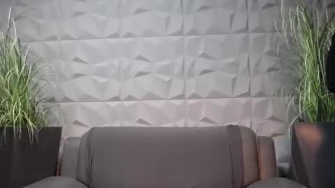 HI My name is Antonio online show from December 14, 2024, 8:08 pm