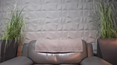 HI My name is Antonio online show from December 30, 2024, 9:08 pm