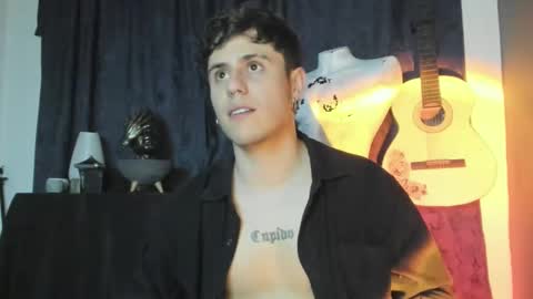 Snapshot of antonnello_ chatting on September 10, 2025, 12:10 am antonnello_ online show from September 10, 2025, 12:10 am