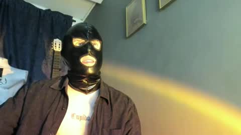 Snapshot of antonnello_ chatting on October 10, 2025, 12:20 am antonnello_ online show from October 10, 2025, 12:20 am