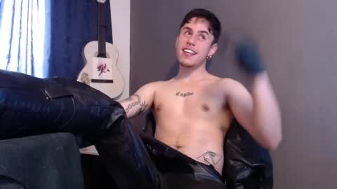 antonnello_ online show from February 12, 2026, 4:46 pm