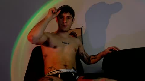 antonnello_ online show from July 8, 2026, 11:31 pm