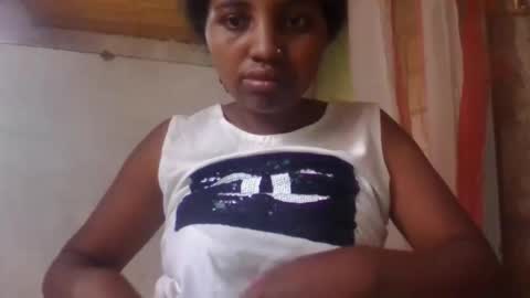 Snapshot of antonyah chatting on February 2, 2026, 10:25 am Antonyah online show from February 2, 2026, 10:25 am