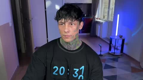 Tom online show from March 20, 2026, 5:23 am