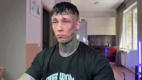 Tom online show from April 5, 2026, 8:33 am