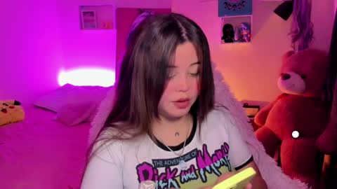 Snapshot of any_lol7 chatting on February 24, 2025, 1:35 am Independent model online show from February 24, 2025, 1:35 am