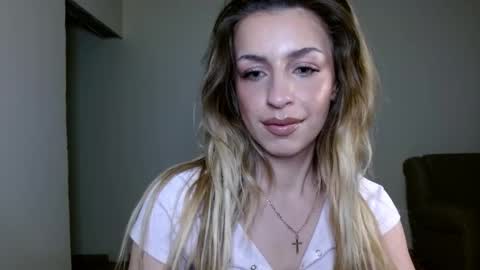 Anya online show from April 21, 2026, 6:12 pm