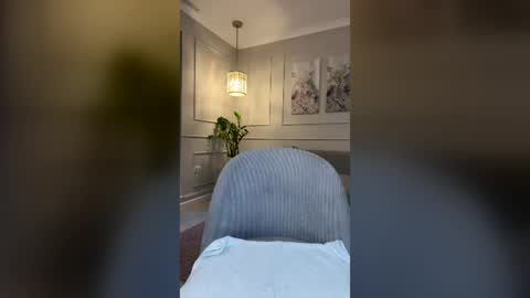 Anya online show from June 21, 2026, 4:09 pm