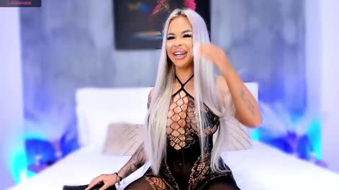 Snapshot of anyas_dolce chatting on January 28, 2025, 6:39 pm anyas_dolce online show from January 28, 2025, 6:39 pm