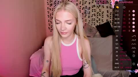 Anya online show from November 26, 2025, 2:23 am